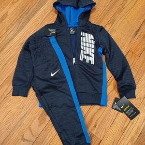 Nike 2 piece set